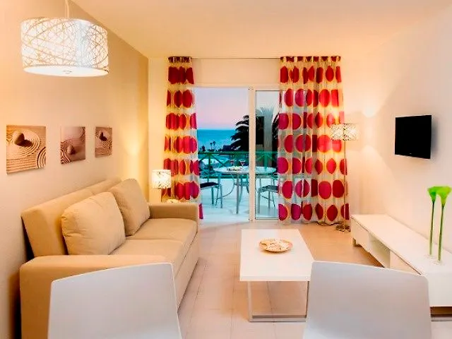 Blue Sea Apartamentos Costa Teguise Beach 0*,  إسبانيا